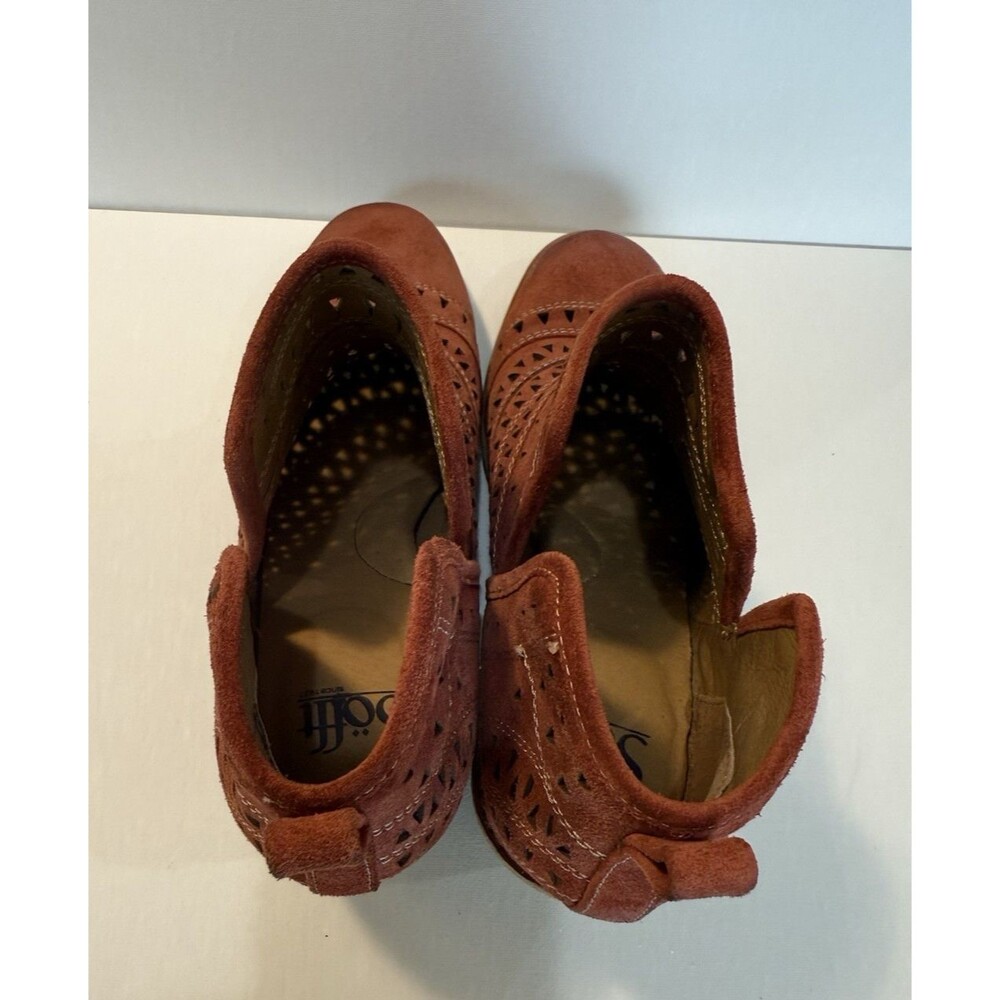 Sofft Bristow Boot Women's Size 8.5 Coral Red Suede Distressed Perforated Bootie - Picture 6 of 12